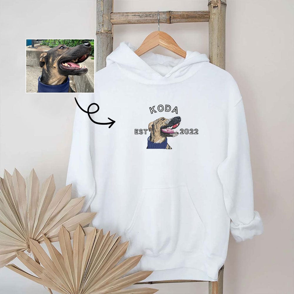 Custom Pet Sweatshirts: Embroidered Style for Your Beloved Companion