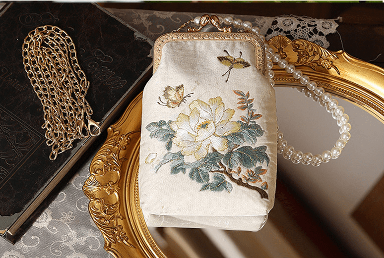 Bamboo handbag with pearl embroidery Ancient style cheongsam banquet hand bag chain bag metal lock embroidered beaded bag